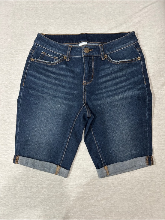 Time and Tru Pants - Time And True Denim Shorts size 4/28